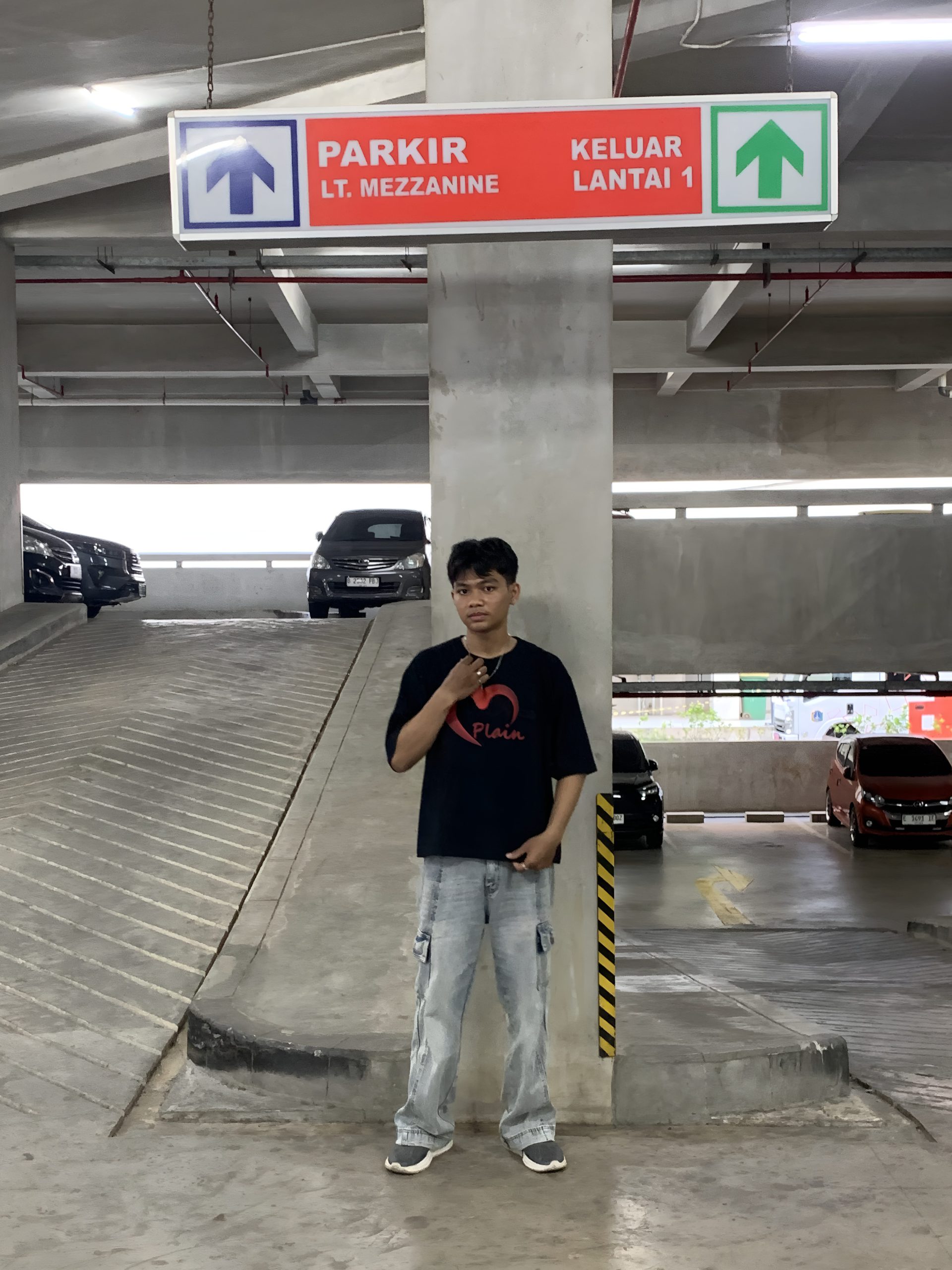 brand kaos simple, kaos kualitas terbaik, fashion lokal, kaos stylish